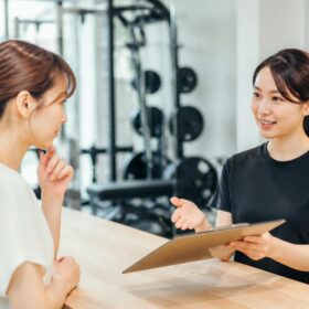 草香江のトレーニングスタジオ料金はどれくらいか知りたいですか？