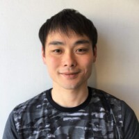 パーソナルトレーナー<br>
竹添トレーナー